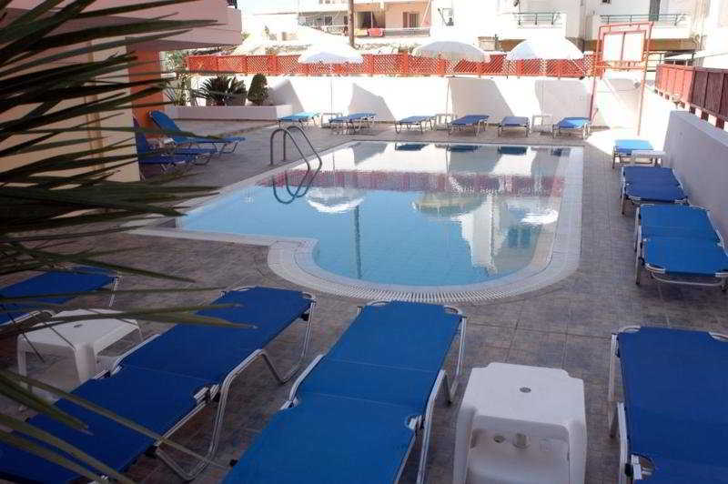 Daisy Hotel Apartments Rétino Exterior foto