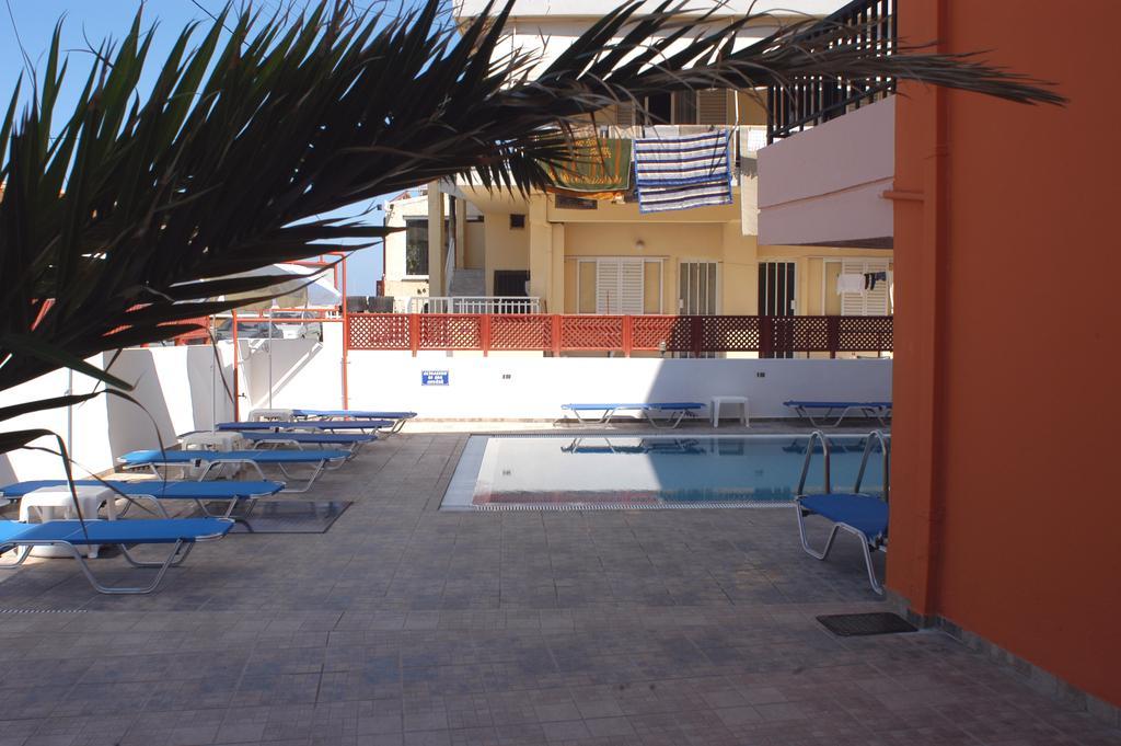 Daisy Hotel Apartments Rétino Exterior foto